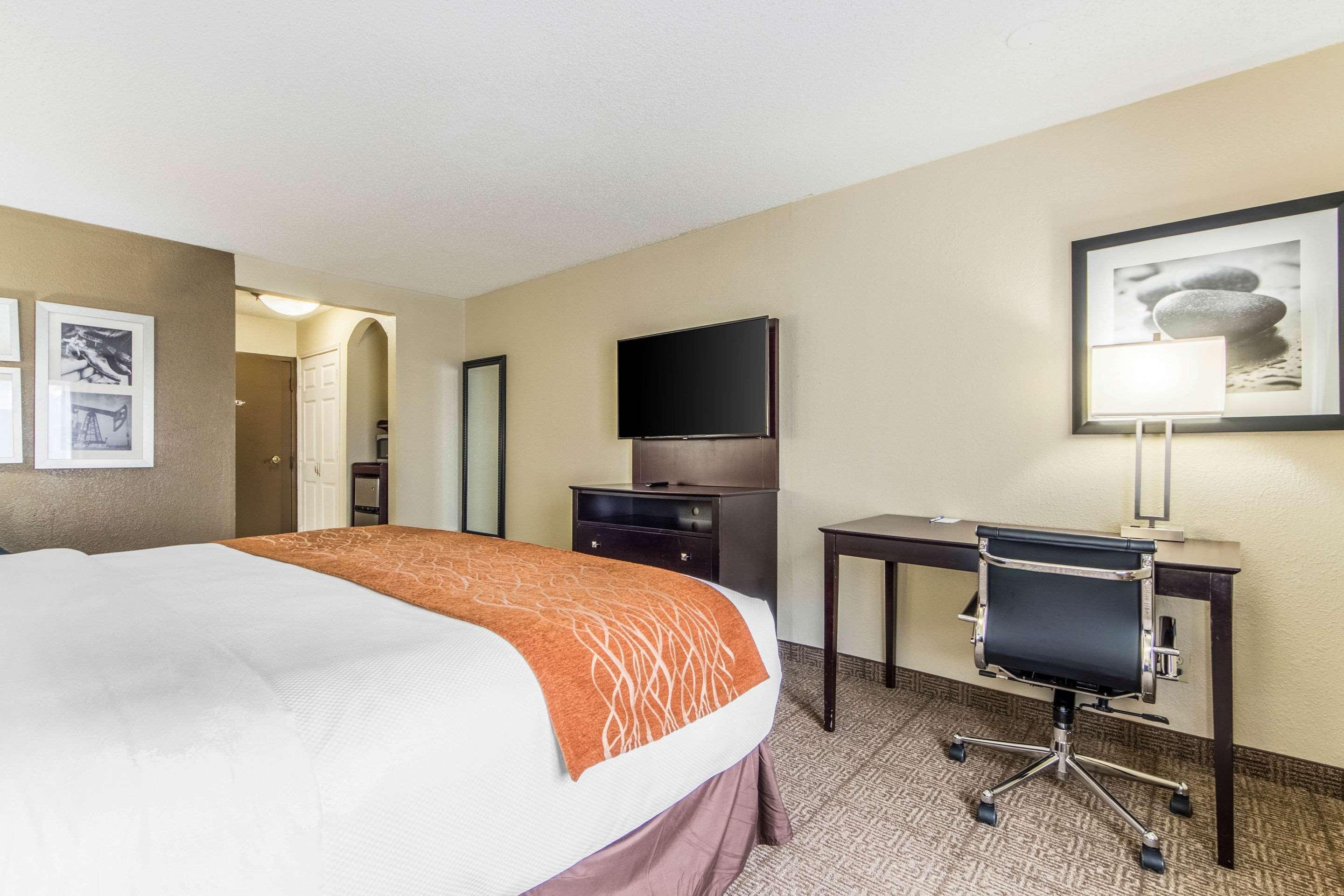 Comfort Inn Dallas Park Central מראה חיצוני תמונה