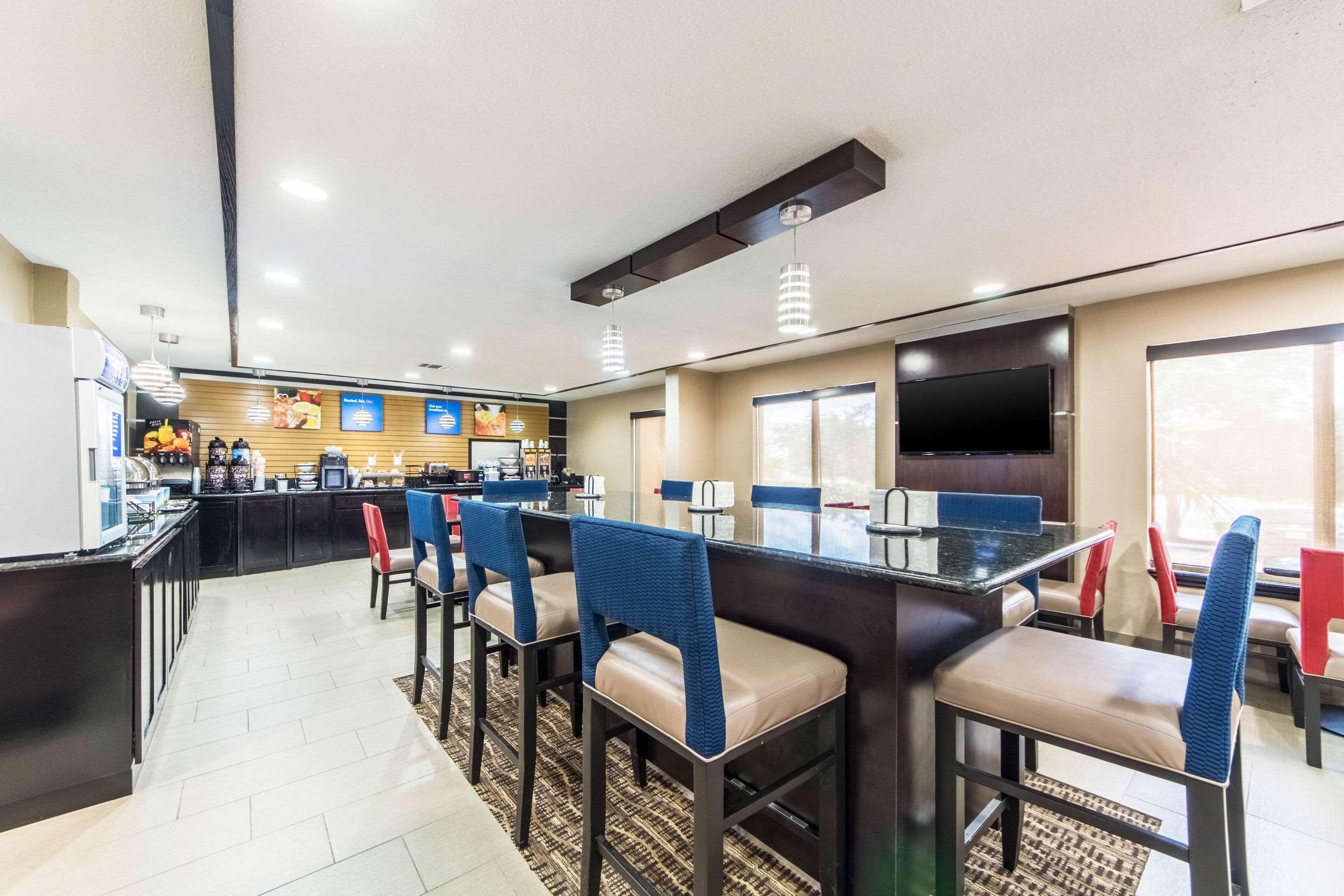 Comfort Inn Dallas Park Central מראה חיצוני תמונה