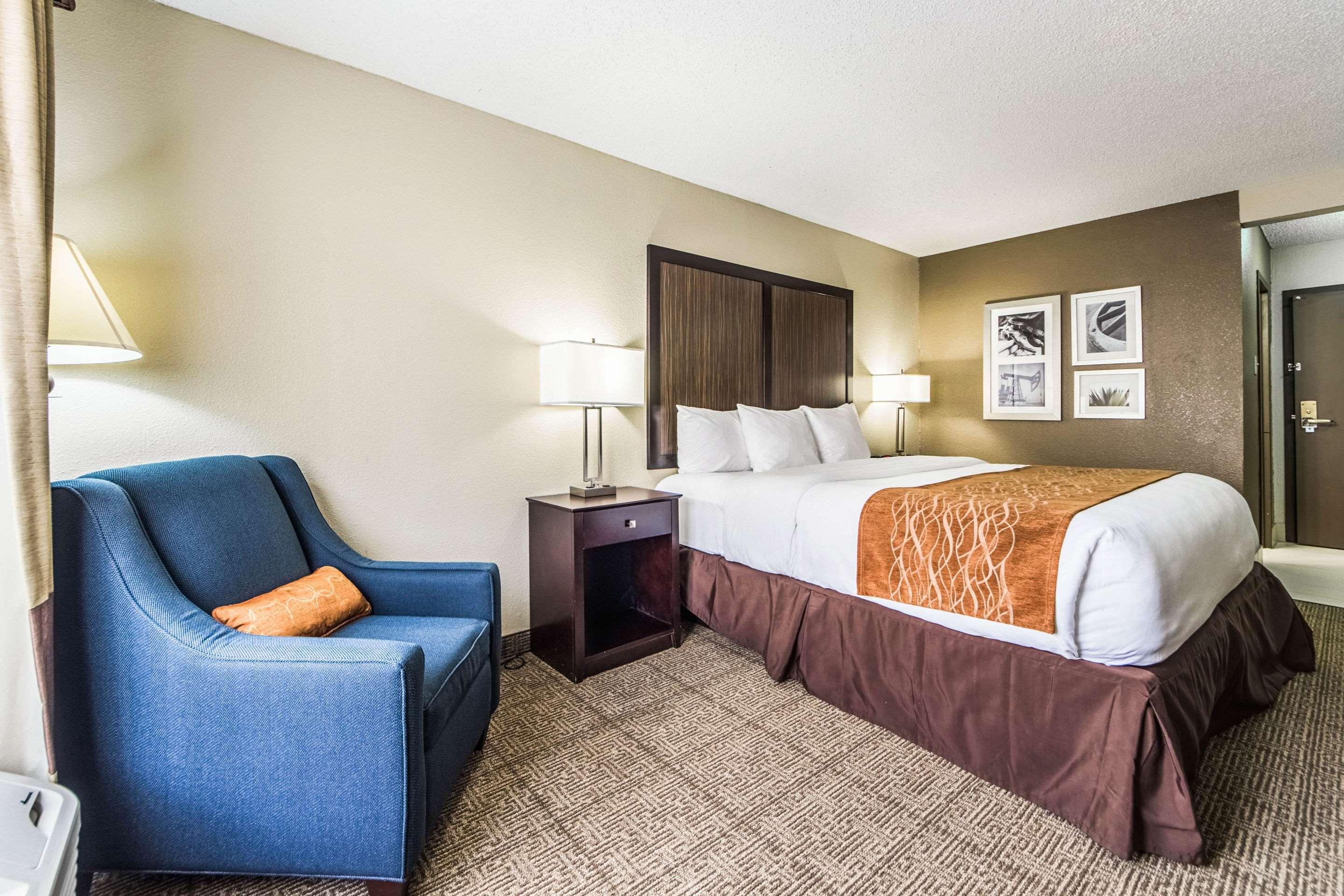 Comfort Inn Dallas Park Central מראה חיצוני תמונה