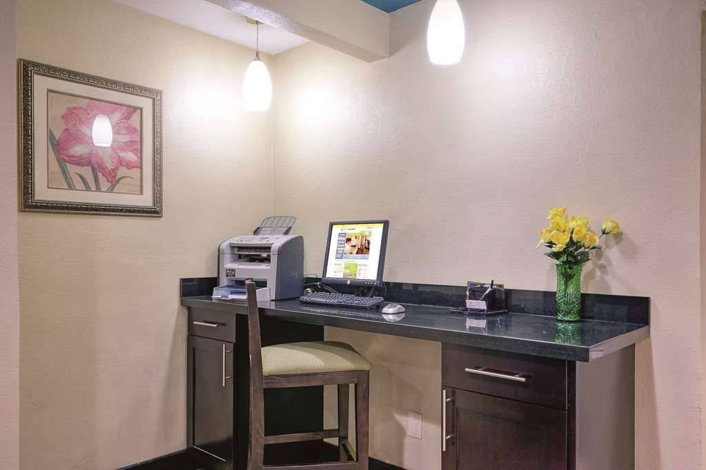 Comfort Inn Dallas Park Central מתקנים תמונה
