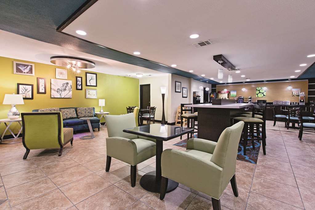 Comfort Inn Dallas Park Central מראה פנימי תמונה
