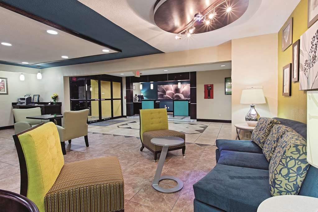 Comfort Inn Dallas Park Central מראה פנימי תמונה