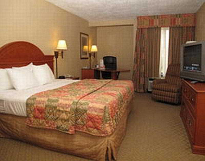 Comfort Inn Dallas Park Central מראה חיצוני תמונה