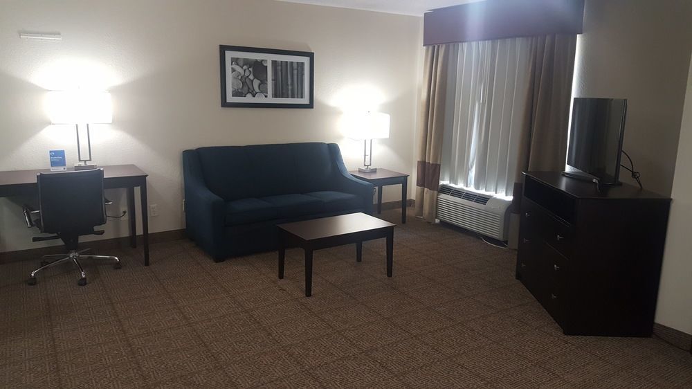 Comfort Inn Dallas Park Central מראה חיצוני תמונה