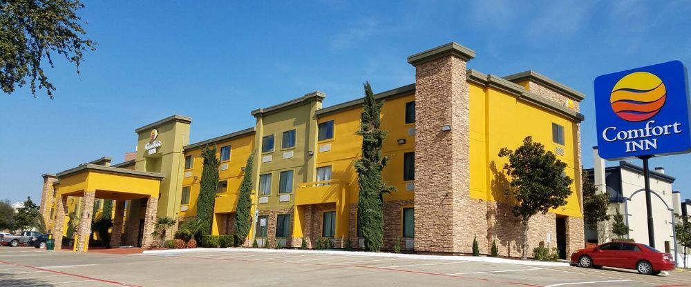 Comfort Inn Dallas Park Central מראה חיצוני תמונה
